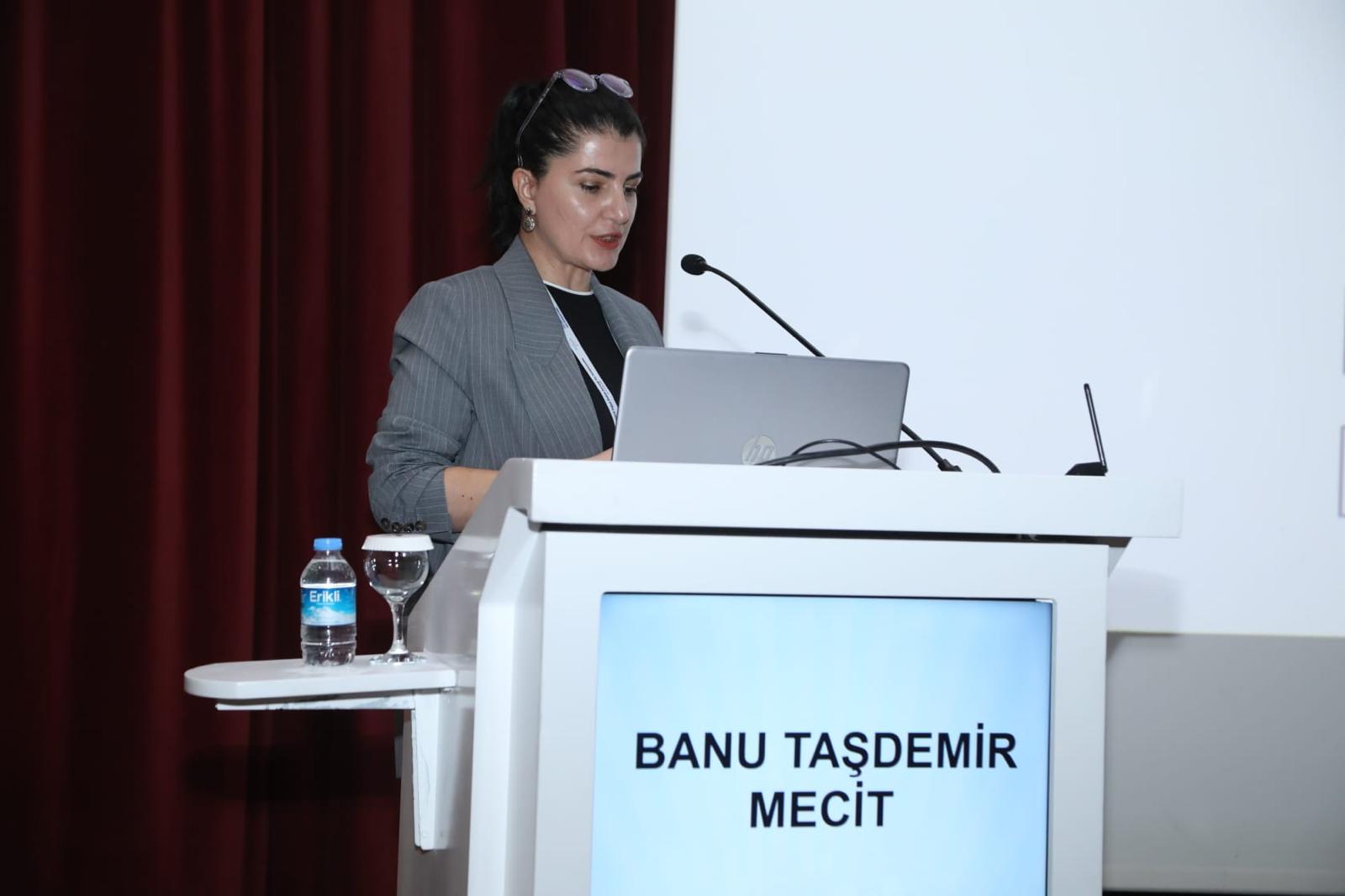 WhatsApp-Image-2024-12-18-at-12.58.15-2-1 Klinik Yoğun Bakım Derneği Kış Sempozyumu 12-15 Aralık